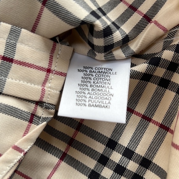 Burberry London large long sleeve button up plaid shirt. - Picture 5 of 10